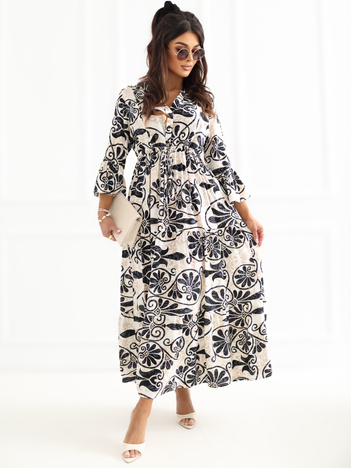 Czarna rozkloszowana sukienka na lato