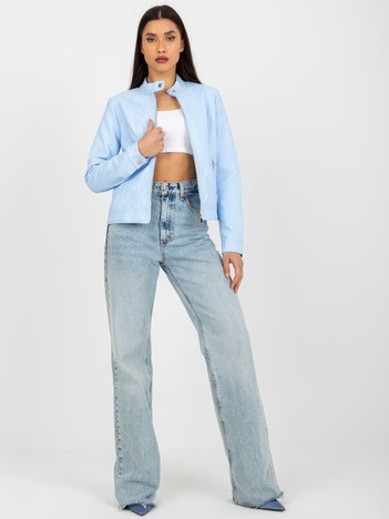 Jasnoniebieska kurtka z ekoskóry biker z pikowaniem