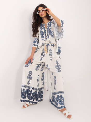 Ecru letni komplet w stylu boho