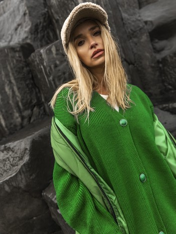 Zielony długi sweter rozpinany o kroju oversize RUE PARIS