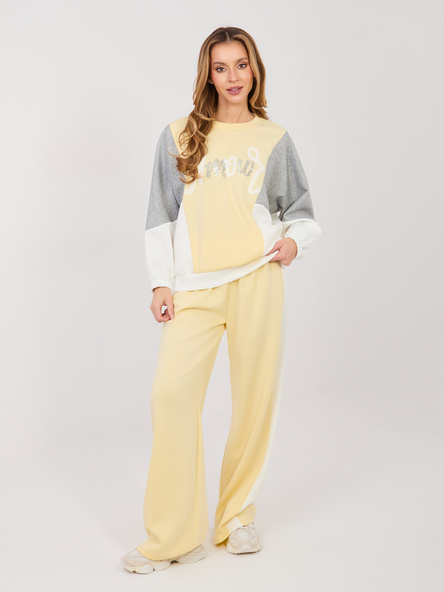 Pastelowy żółty dresowy komplet z lampasami RUE PARIS
