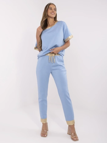 Niebieski dwuczęściowy komplet ze spodniami