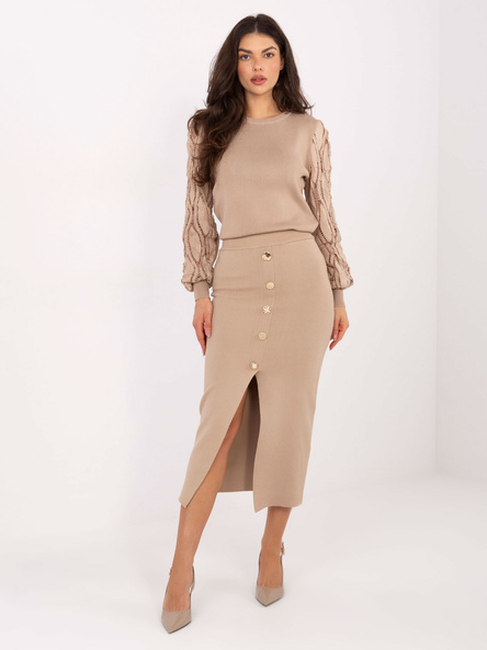 Ciemnobeżowa dzianinowa spódnica z rozcięciem