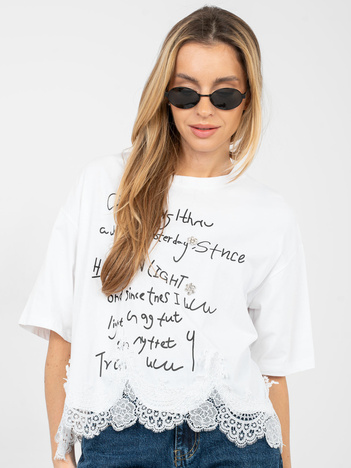 Biała krótka bluzka z napisami