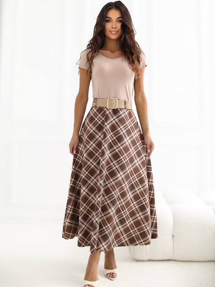 Brązowa rozkloszowana spódnica w kratę