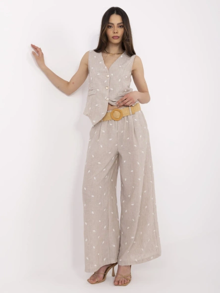 Ciemnobeżowy letni komplet damski z kamizelką