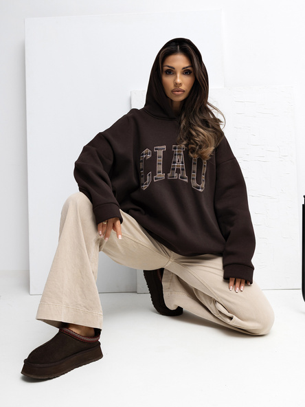 Czekoladowa bluza oversize z naszywką RUE PARIS
