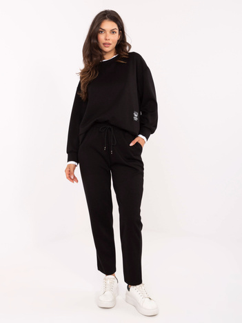 Czarny casualowy komplet z luźną bluzą