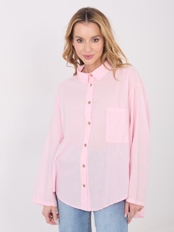 Jasnoróżowa koszula z dłuższym tyłem
