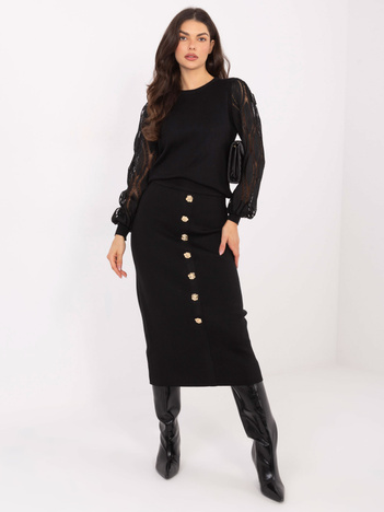 Czarna dzianinowa spódnica bez zapęcia