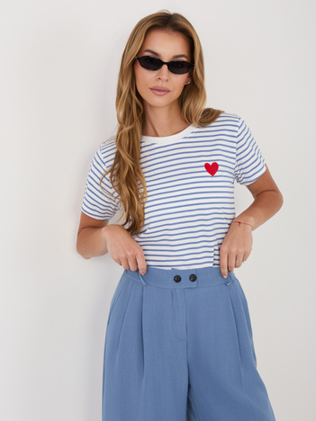 Biało-niebieski damski t-shirt w paski