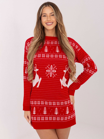 Czerwony świąteczny sweter w choinki