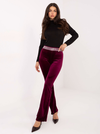 Bordowe welurowe spodnie dzwony na imprezę