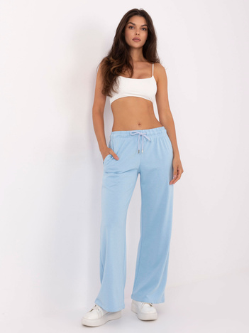 Jasnoniebieskie dresowe spodnie basic
