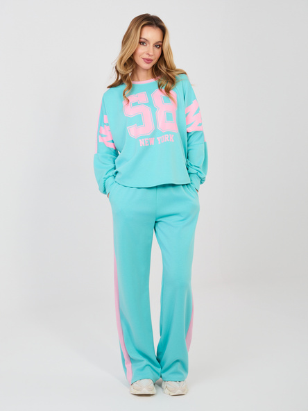 Turkusowy komplet z kontrastowym nadrukiem RUE PARIS