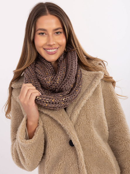 Ciemnobeżowy ciepły komin z nadrukiem