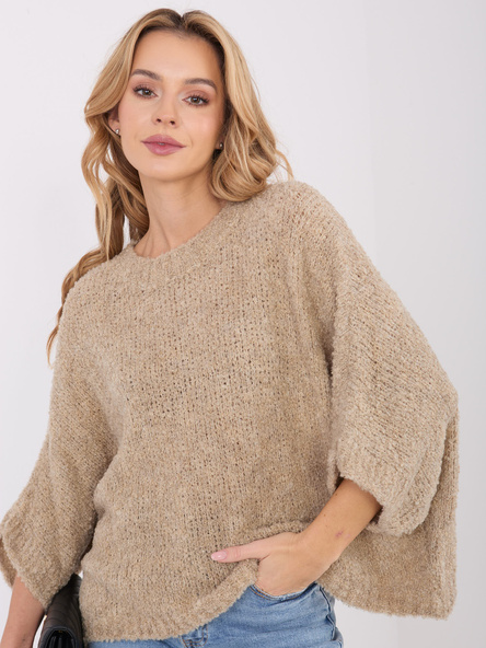 Beżowy damski sweter boucle o kroju oversize