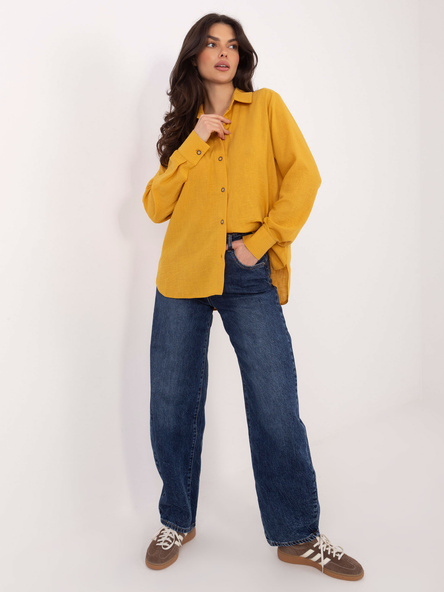 Ciemnożółta koszula z drewnianymi guzikami