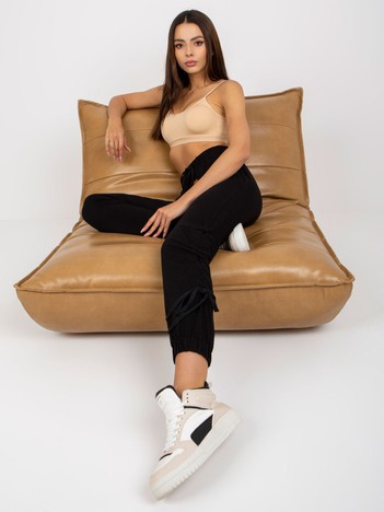 Czarne bawełniane spodnie dresowe z kieszeniami