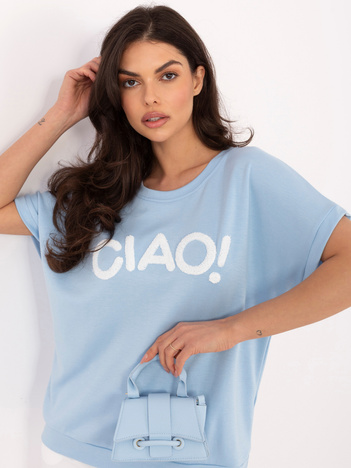 Jasnoniebieska bluzka z kontrastowym napisem RUE PARIS