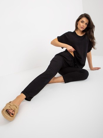 Czarny komplet letni z bluzką i spodniami RUE PARIS