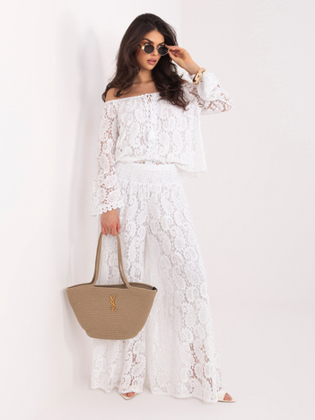 Białe koronkowe spodnie palazzo od kompletu