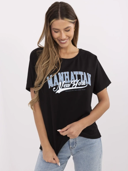 Czarny damski t-shirt oversize z nadrukiem