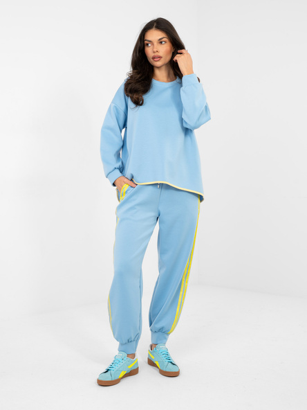 Pastelowy niebieski dwuczęściowy komplet z lampasami RUE PARIS