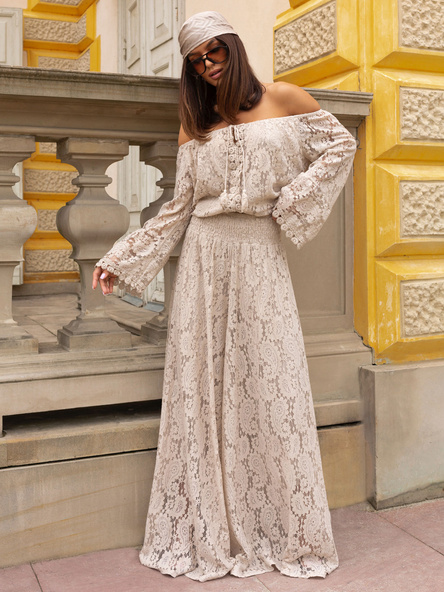 Beżowe koronkowe spodnie palazzo od kompletu