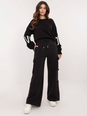 Czarne dresowe spodnie cargo z ociepleniem SUBLEVEL