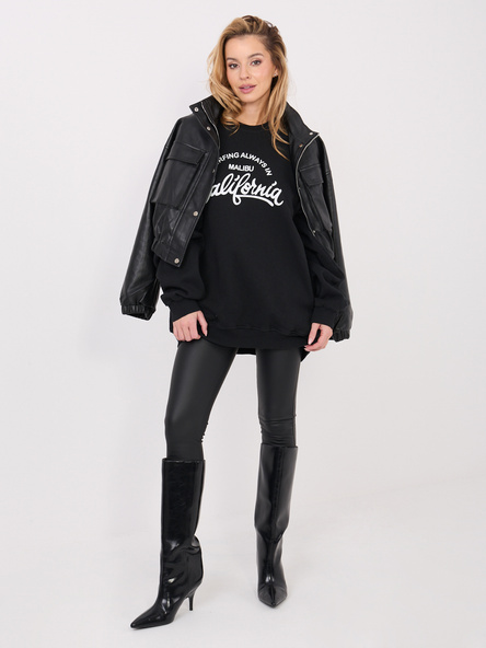 Czarna ocieplana bluza z napisem