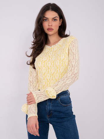 Jasnożółta dopasowana bluzka z koronką