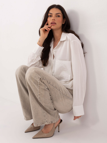 Biała damska koszula oversize z kieszenią