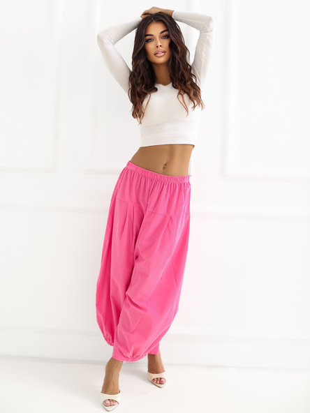 Ciemnoróżowe sztruksowe spodnie alladynki bez zapięcia