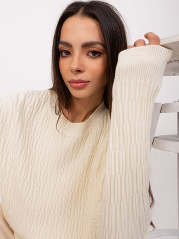 Ecru damski sweter klasyczny z wiskozą