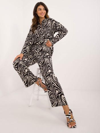 Ecru-czarny dwuczęściowy komplet casualowy w zebrę