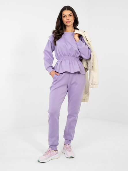 Liliowy komplet ze spodniami typu jogger RUE PARIS