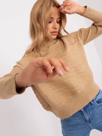 Camelowy damski sweter asymetryczny z golfem